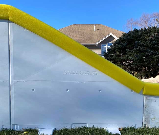 NiceRink 48 inches to 18 inches Tall Boy RIGHT Transition Board