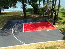 28x30 Backyard Court - Burlington, ON