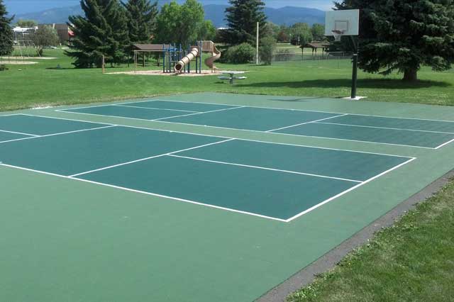 Community Pickle Court